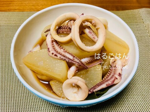 和食の定番！大根とイカの煮物◎